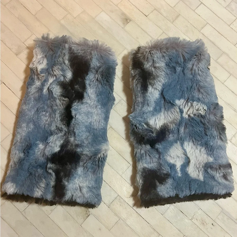 Pandemonium Faux Fur Fingerless Gloves